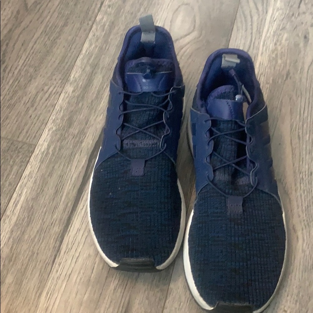 Adidas cross training shoes Men’s size 7